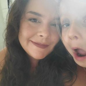 Meet your Posher, Kristina